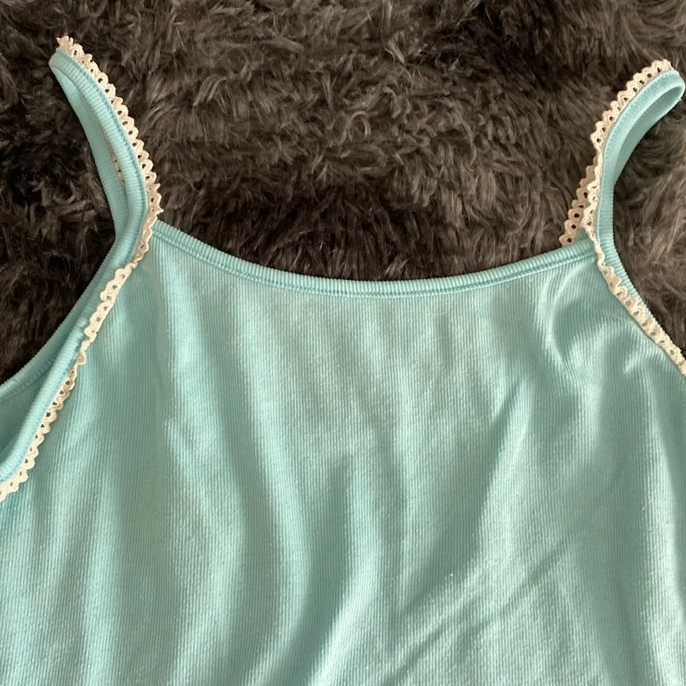 Zuhaila baby blue sleepwear tank top